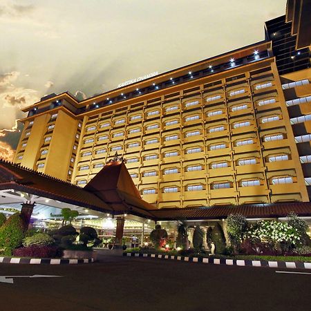 Kartika Chandra Hotel Jakarta Ngoại thất bức ảnh