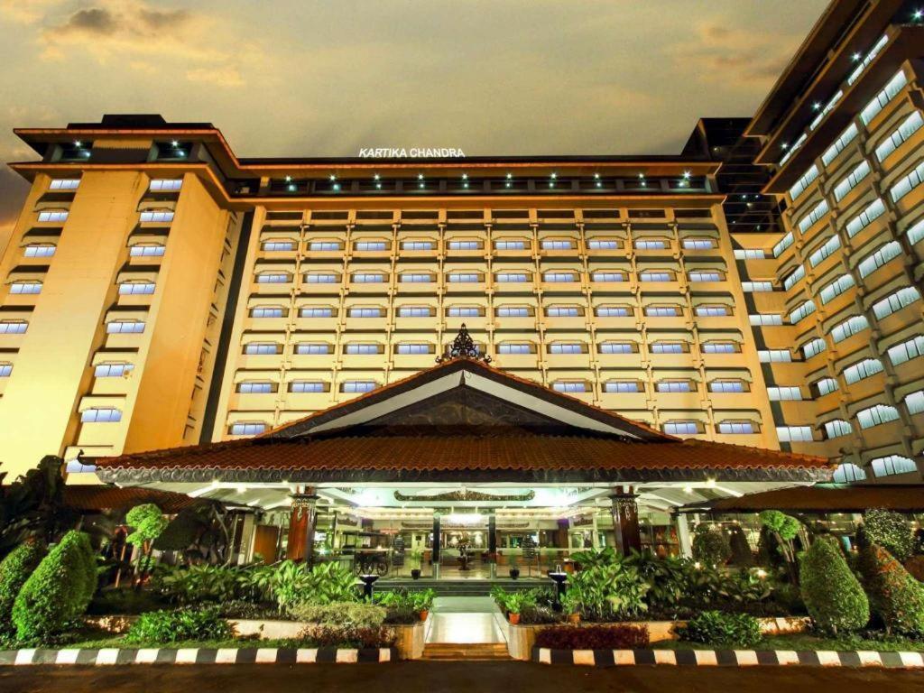 Kartika Chandra Hotel Jakarta Ngoại thất bức ảnh