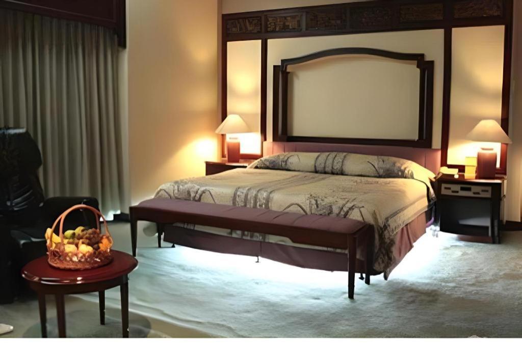 Kartika Chandra Hotel Jakarta Ngoại thất bức ảnh
