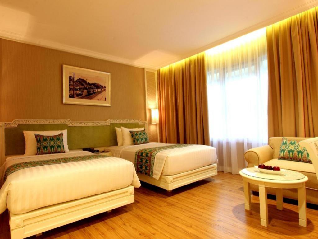Kartika Chandra Hotel Jakarta Ngoại thất bức ảnh