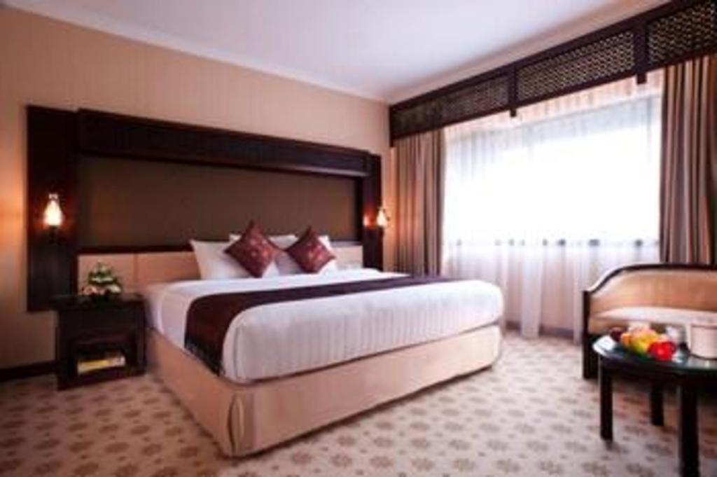 Kartika Chandra Hotel Jakarta Ngoại thất bức ảnh